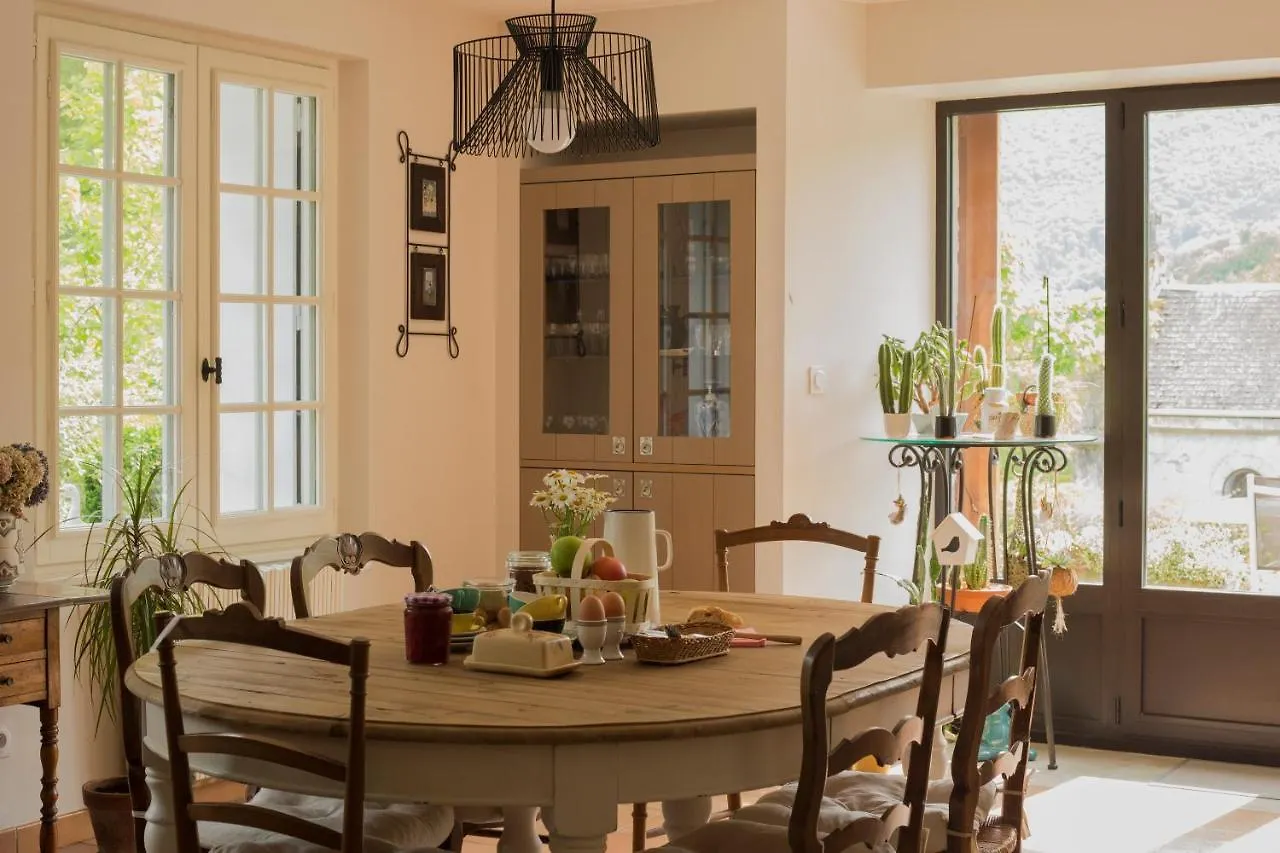 Maison Les Agapanthes Bed & Breakfast Anla
