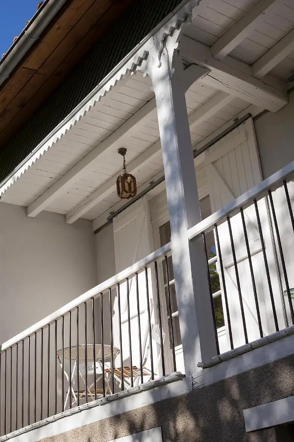 Maison Les Agapanthes Bed & Breakfast Anla