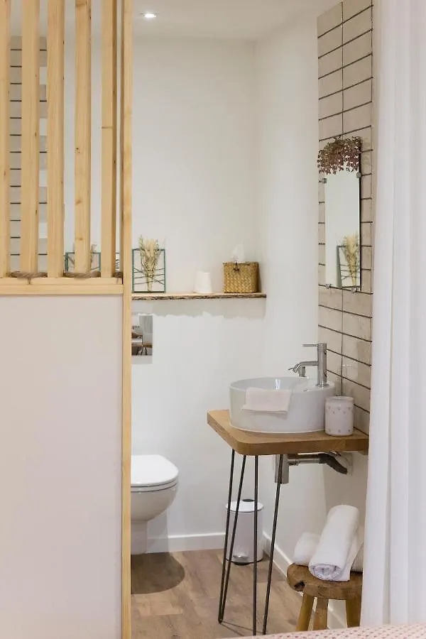 Maison Les Agapanthes Bed & Breakfast Anla France